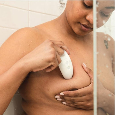 Massageador Elétrico de Seios Para Amamentação 2 em 1 Frida Mom - Atua Em Diferentes Extremidades
